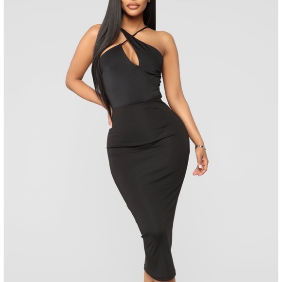 Fashion Nova Nobody Else Black Bodysuit NWT Size M - Picture 5 of 9